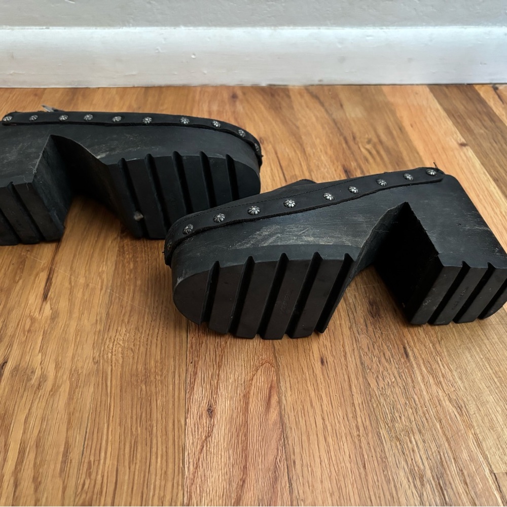 Buffalo David Bitton Black Platform Shoes - Picture 5 of 8